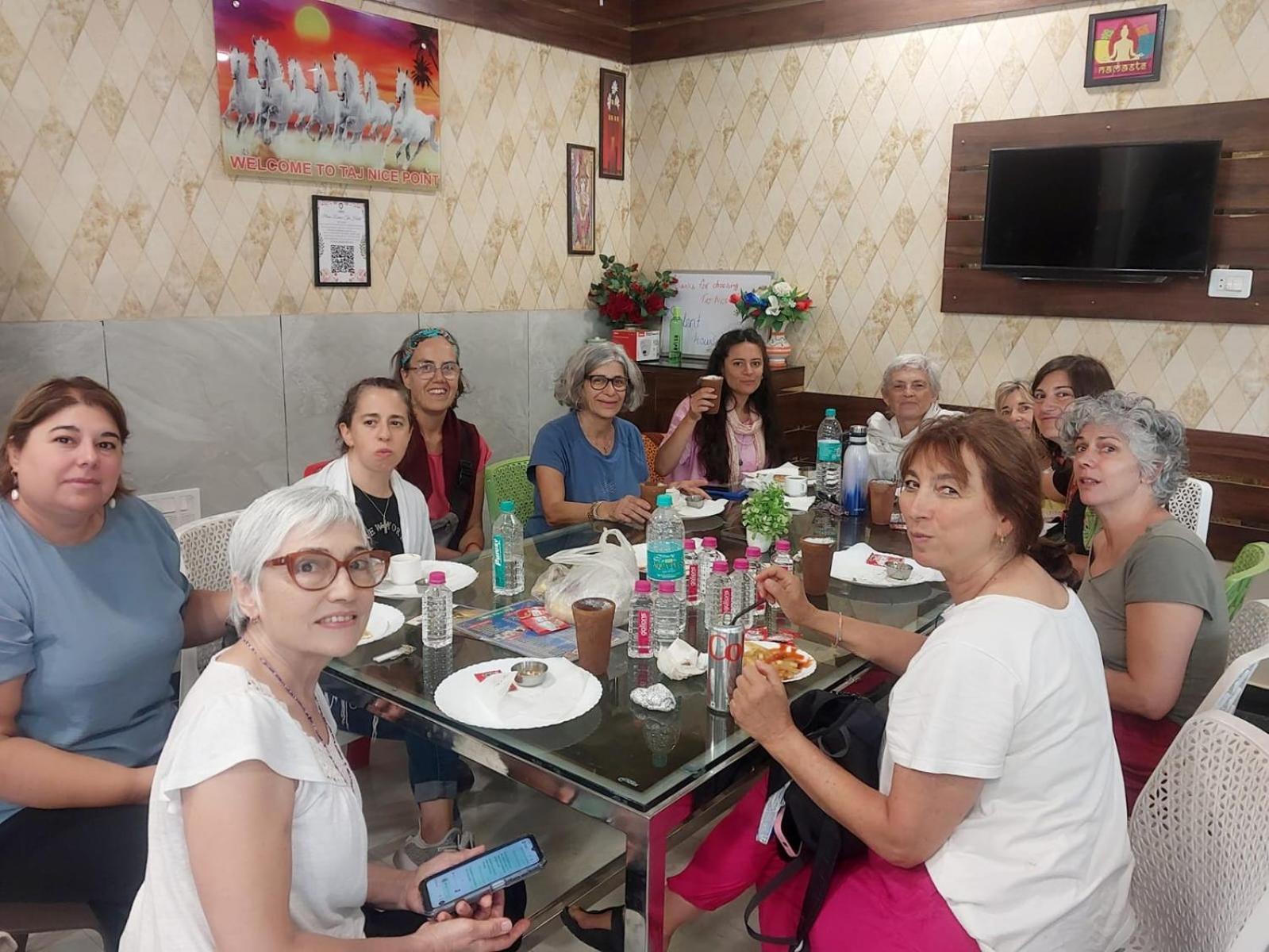 Taj Nice Point Manage By Taj Sunrise Group Агра Экстерьер фото